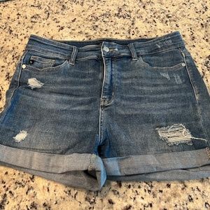 Judy Blue denim shorts